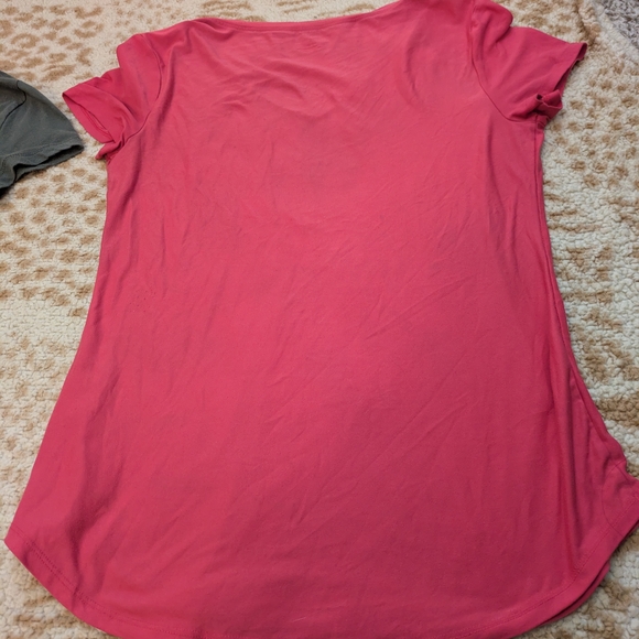 No Boundaries Pink and Gray Women's Tops - Picture 7 of 8